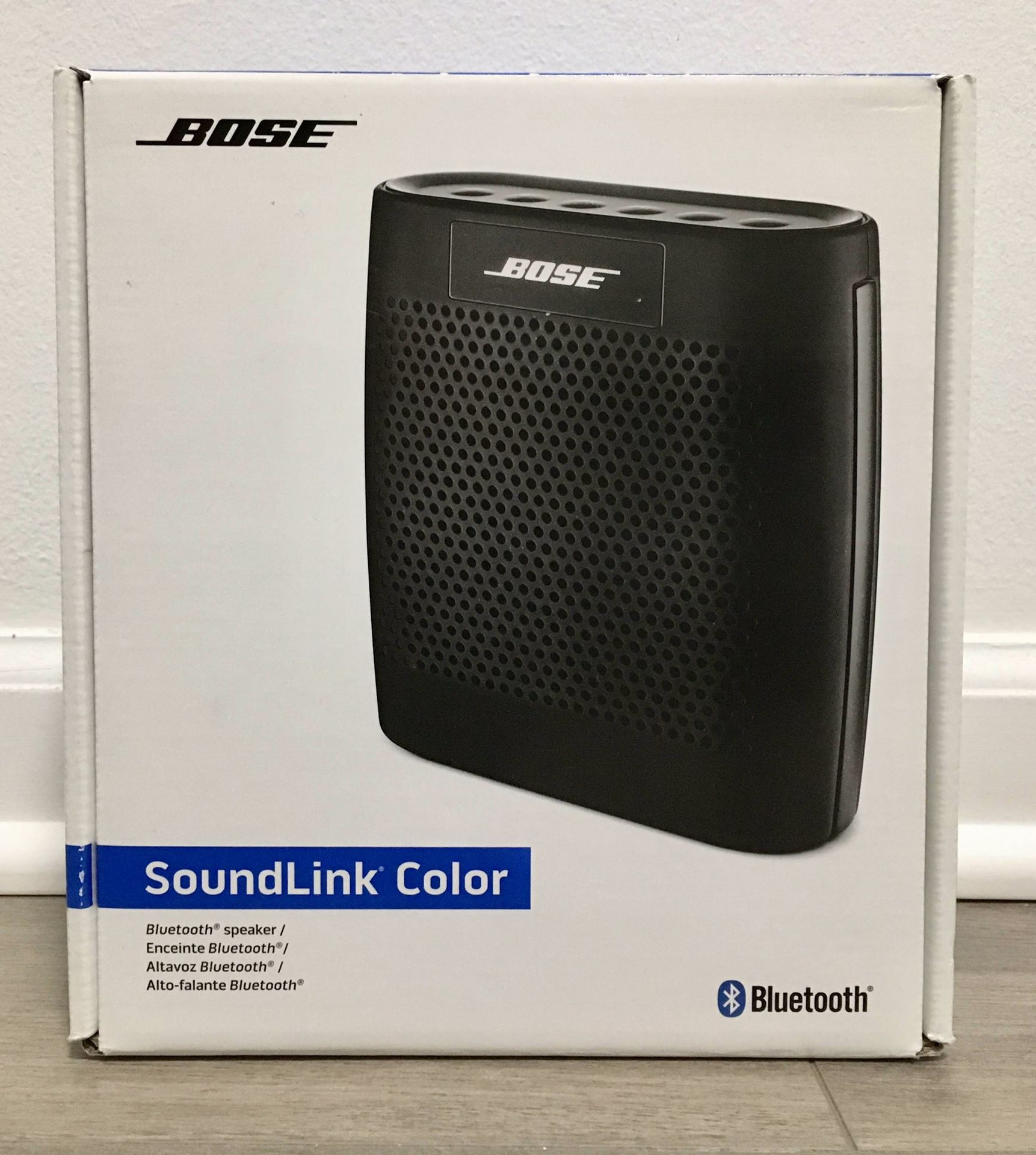 100% New never open it Bose SoundLink Color Bluetooth Speaker Shipping Available