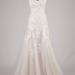 Fabulous sequined designer quality wedding dress sz 16