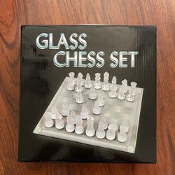 8-Inch Glass Chess Set