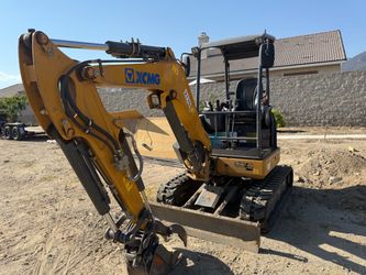 2022 XCMG Mini Excavator XE27U with only 314 hours