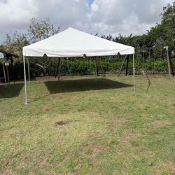 Tents for r,e,n,t