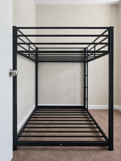 Black Metal Twin Bunk Bed-San Ramon,CA