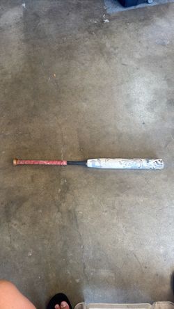 Demarini Whisper 33/23