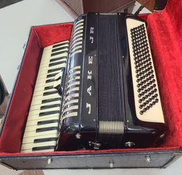 Accordian