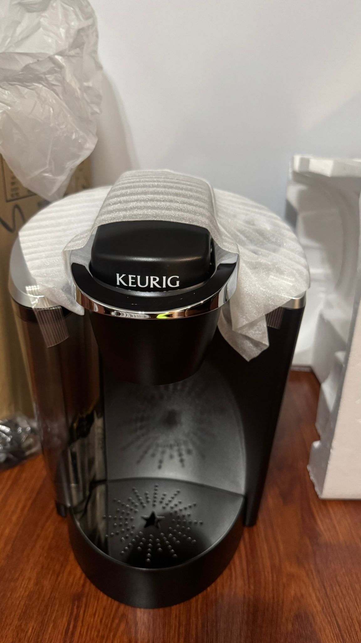Keurig Special Edition K60 Single Serve Brewing System Coffee Machine