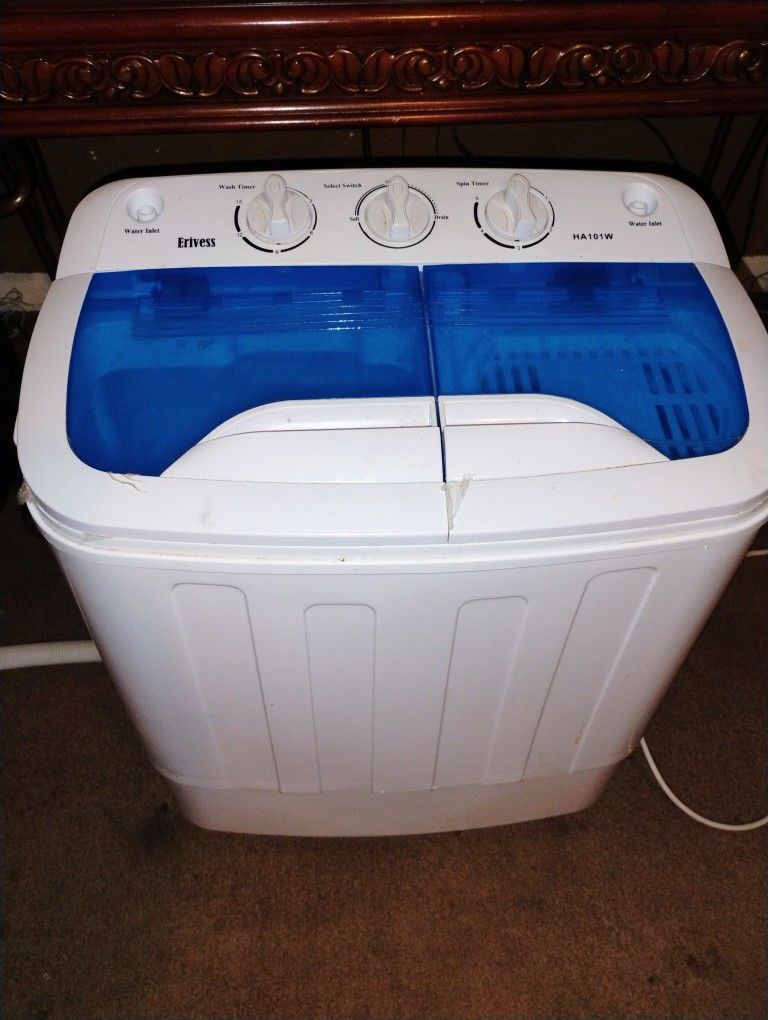 portable twin tub washing machine.