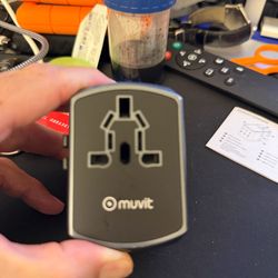 World/ International power adapter  with  4  USB -A ports