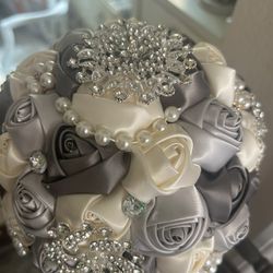 Wedding Bouquet White and Silver With Gorgeous Diamonds 