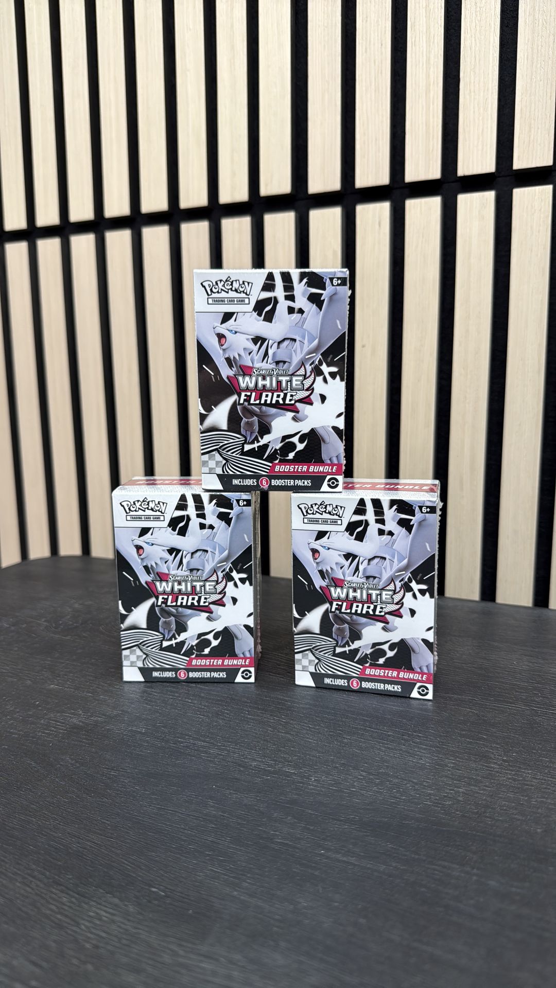 Pokemon White Flare Booster Bundle