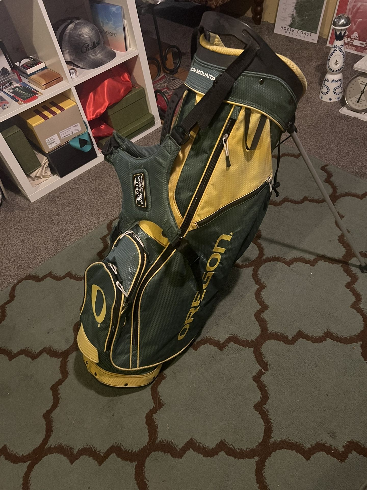 Sun Mountain Oregon Ducks Golf Bag