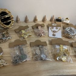 💎✨ Jewelry Sets – $10 per Set! ✨💎