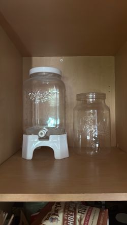 FREE - Drink Dispensers