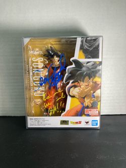 S.H. Figuarts Goku Signed By Sean Shimmel