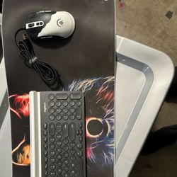 Keyboard Mouse Mat Camera