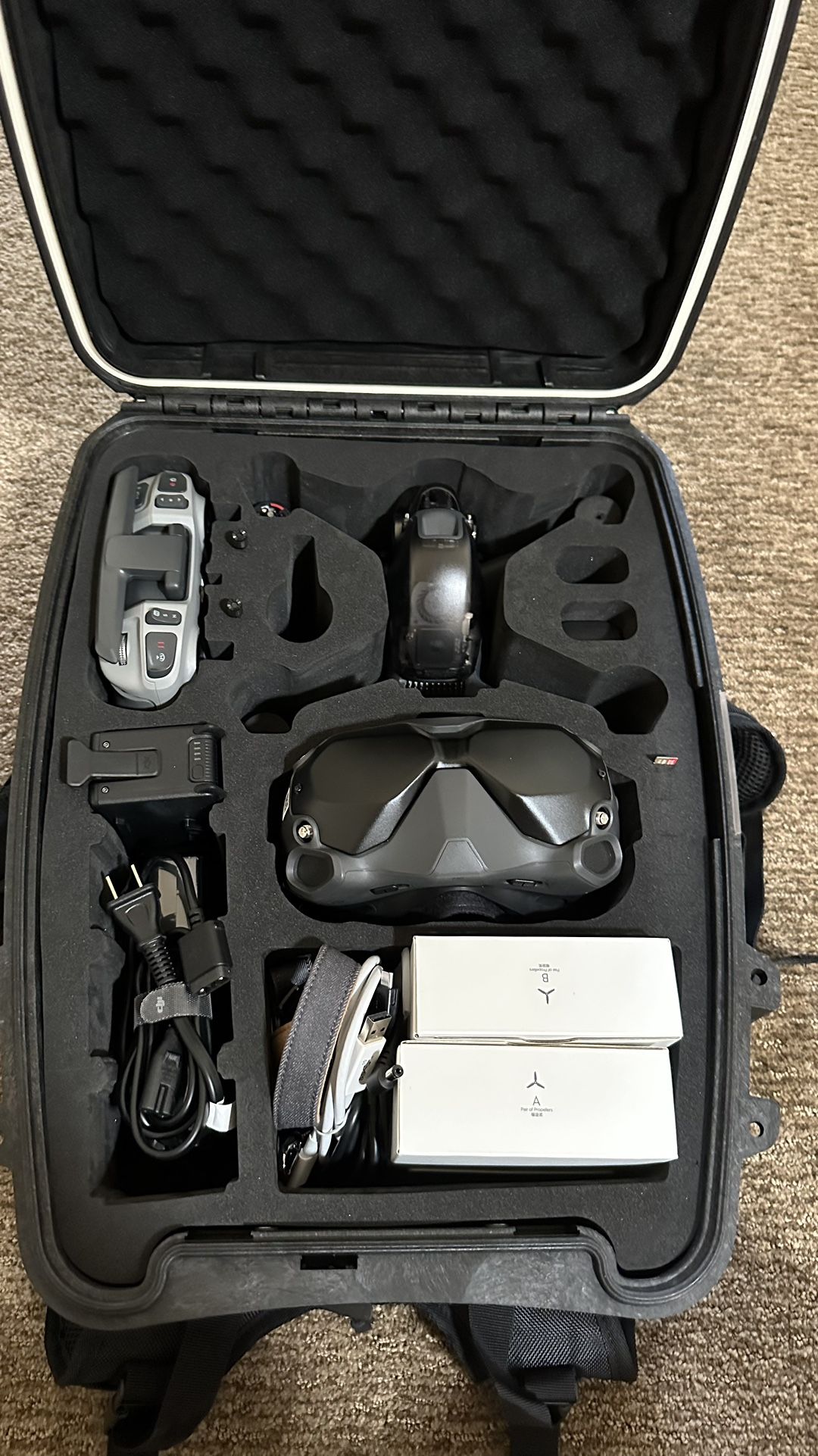 DJI FPV + Backpack and Accessories 