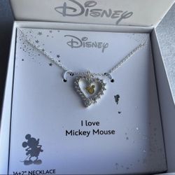 (NEW) Disney Mickey Mouse Necklace