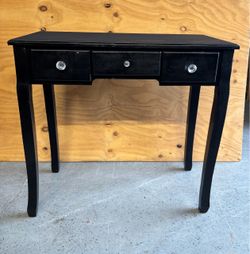Vanity / Entry Table