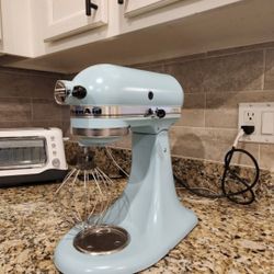 KitchenAid Deluxe Series 4.5 Quart Tilt Head