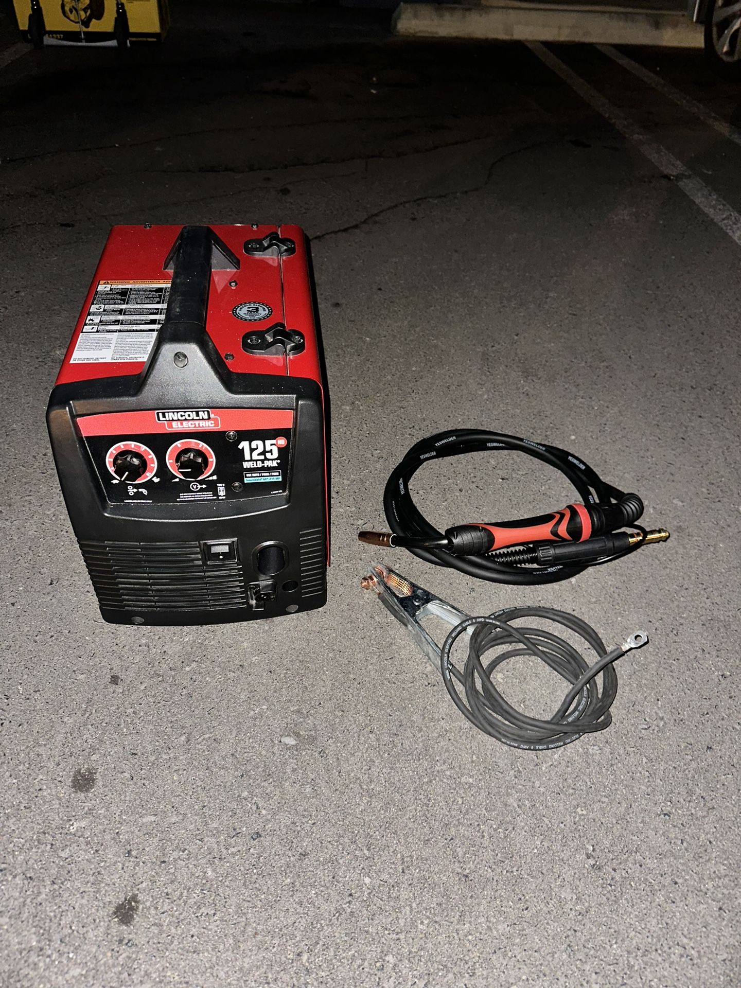 125 Amp Weld-Pak 125 Flux-Core Wire Feed Welder, 115V (No Gas) 577