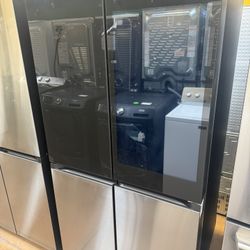 Samsung Bespoke family hub refrigerator 29 cu ft