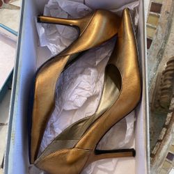 Size 8.5 Nine West Goldstone Heels