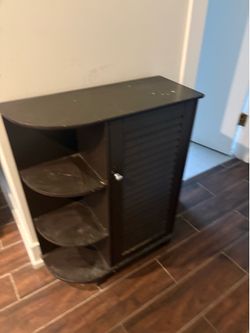 Hallway/bathroom dresser storage