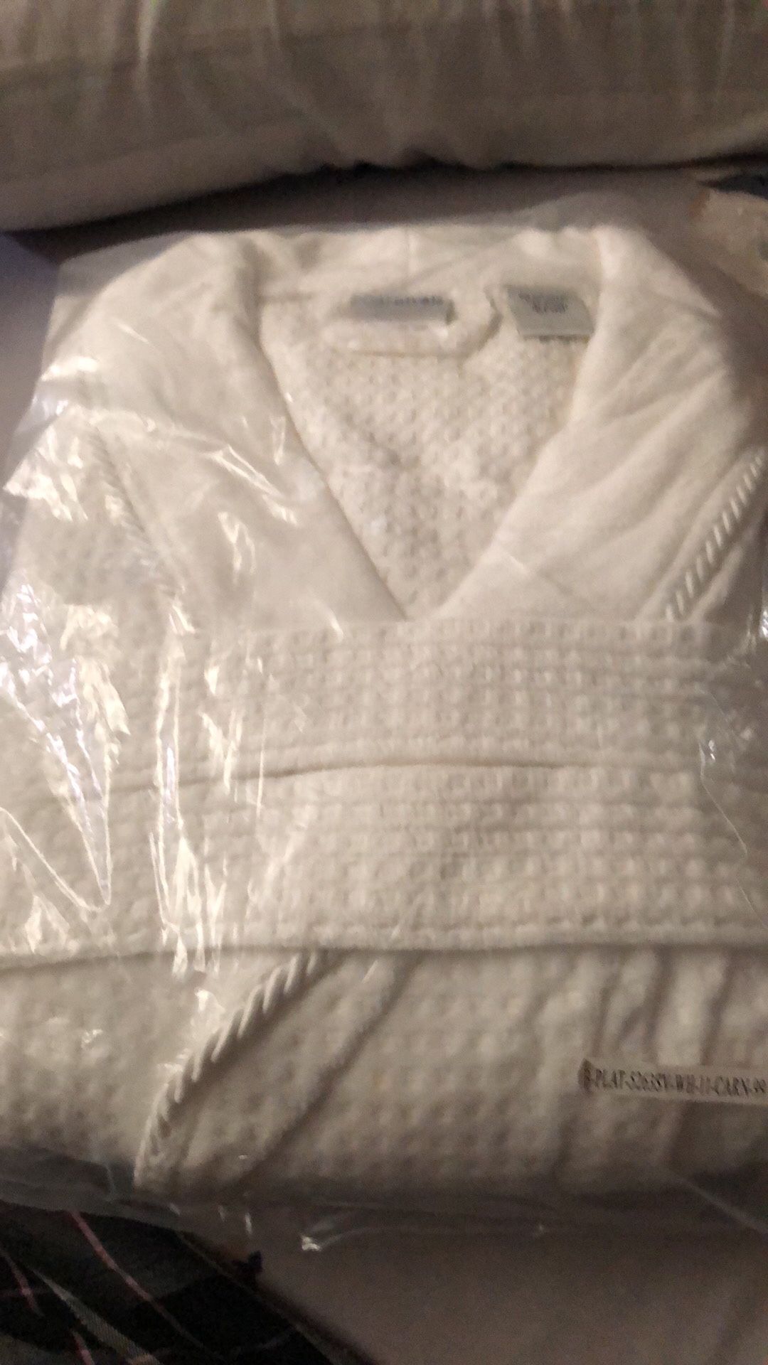 Carnival Cruise Lines Robe-White One Size-NEW