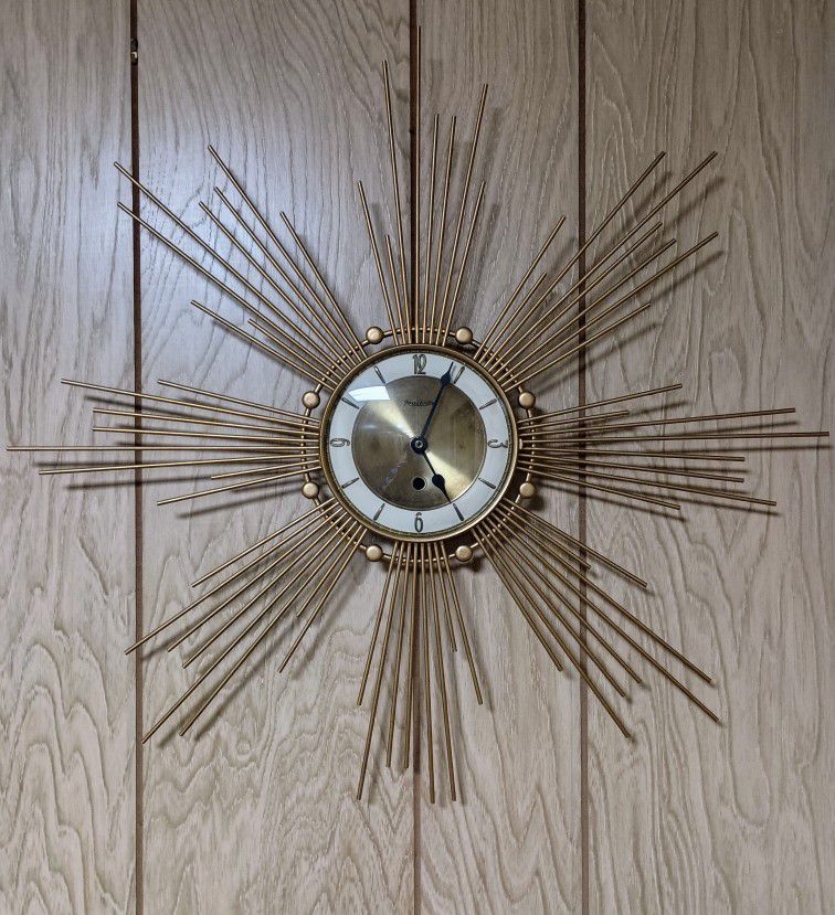 Mid Century Modern Gold Starburst Wall Clock by Forestville -- It Works!!