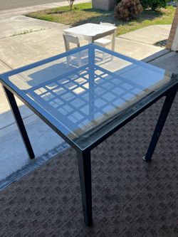 Glass table