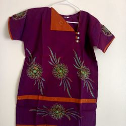 Ladies Kurt’s,  Summer Tunic Size Medium
