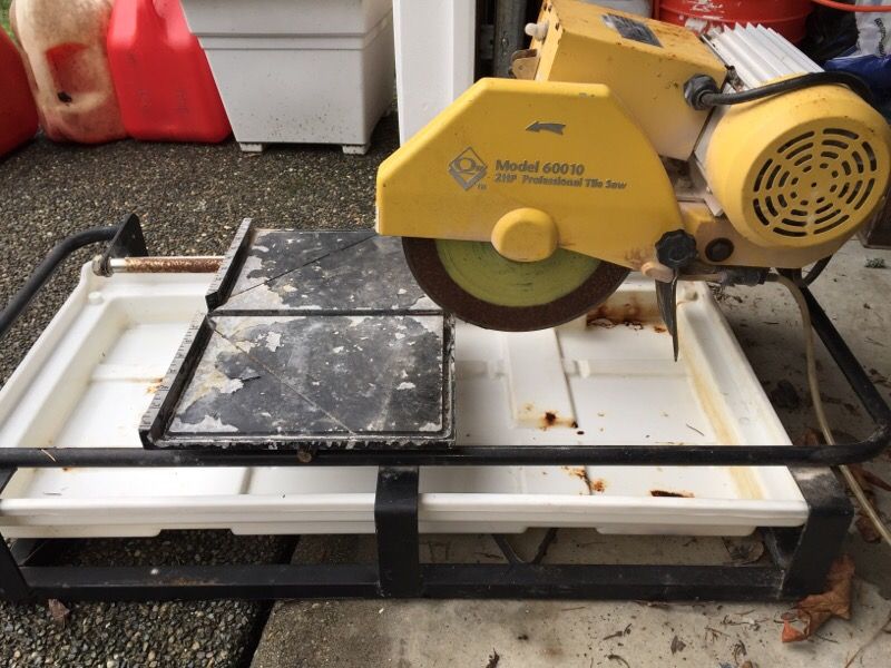 Model 60010 2HP Professional Tile Saw for Sale in Kent, WA OfferUp