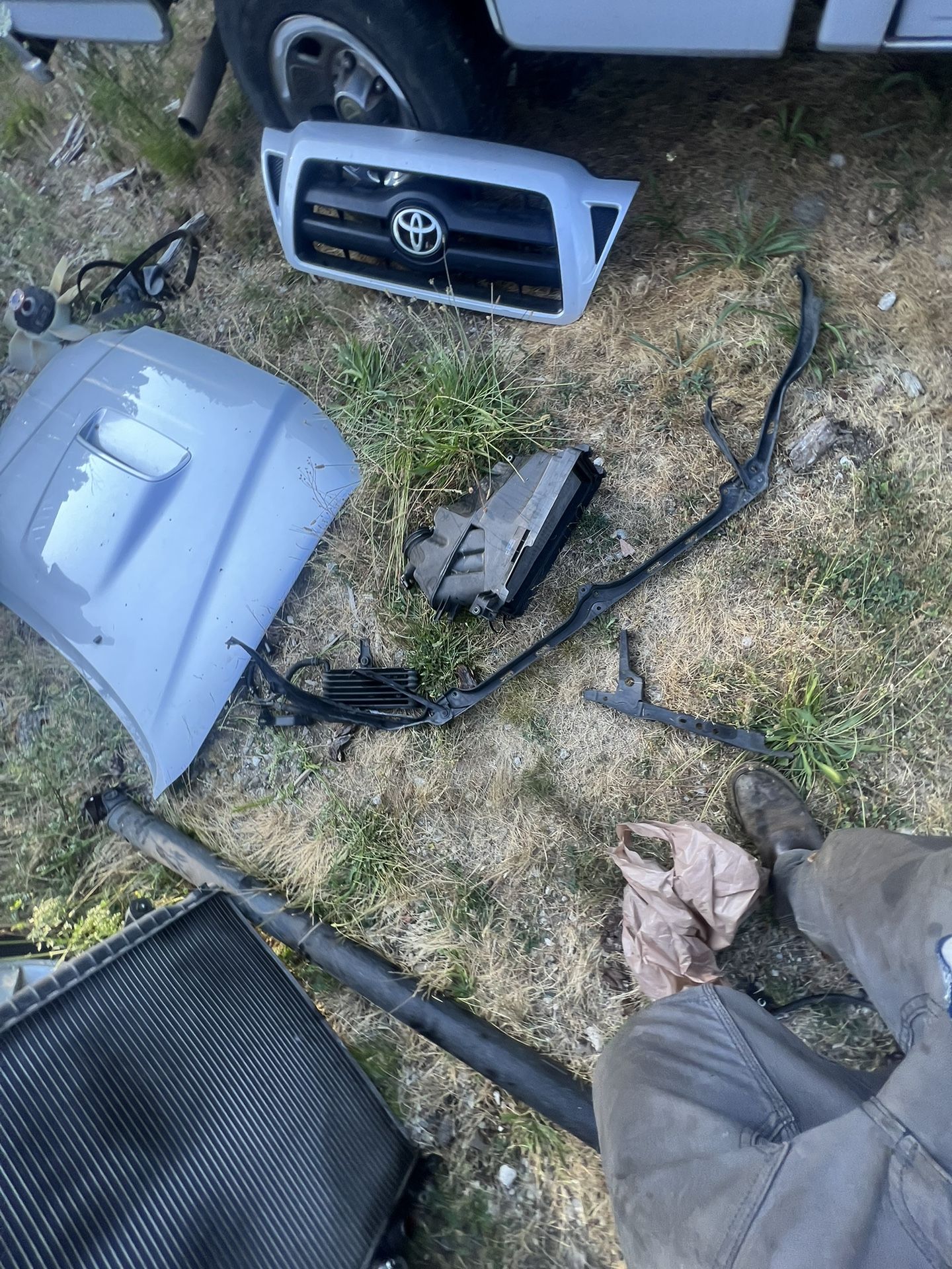 2007 Toyota Tacoma Parts for Sale in Olympia, WA - OfferUp