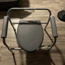 Drive Medical Commode Folding Steel