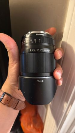 Tokina 33mm F1.4 apsc Sony e mount lens