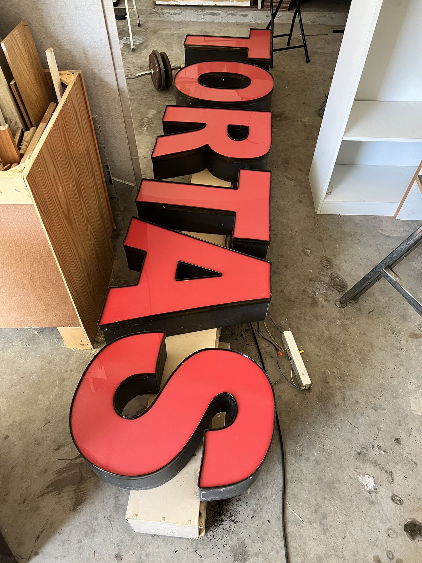 Channel Letters Sign 10 X 18”