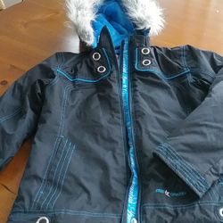 Girl Free Country jacket sz m 10-12