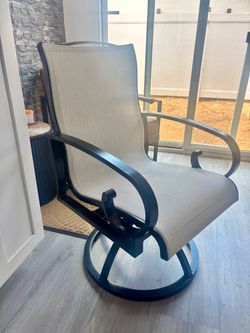 BEAUTIFUL MODERN SUNBELLA OUTDOOR PATIO CHAIRS SET OF TWO