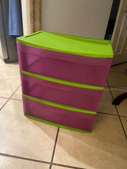 Plastic organizer