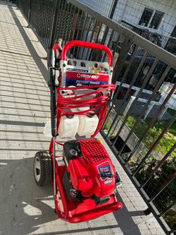 Troy Bilt pressure washer