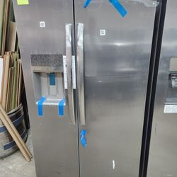 Frigidaire Gallery Stainless Side By Side Fridge 
