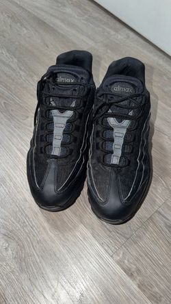 Nike Air Max 95 Triple Black Sneakers