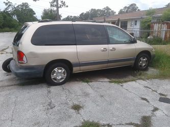 2000 Chrysler Voyager