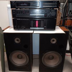 Kenwood stereo set, amp, preamp, tuner, 2 Realistic speakers
