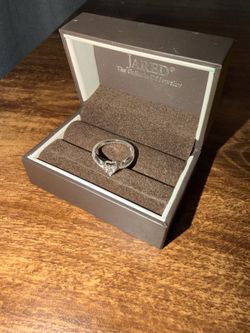 Jared ring