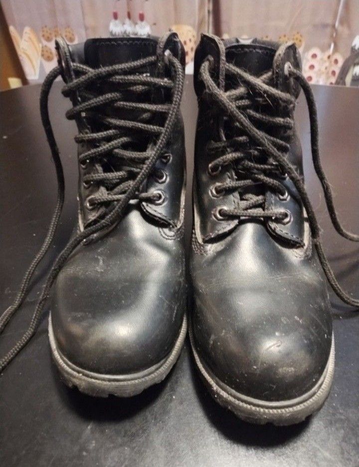 Used Men's Dexter Work Skid Resistant Waterproof Black Boots Size 7.5 Wide