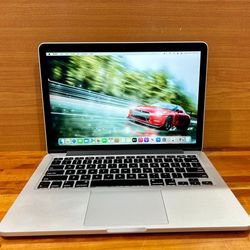  MacBook Pro 13” 2015 2.7Ghz i5 8GB 500GB SSD Fully Functional!!!