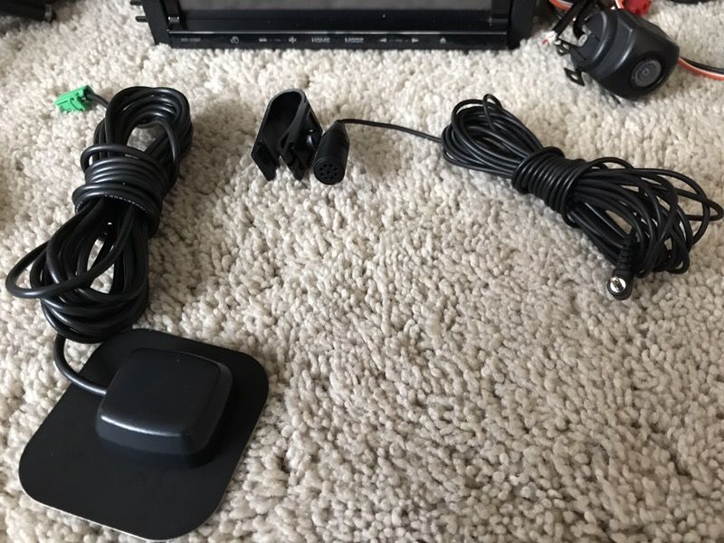 Pioneer. AVICZ130BT CAR receiver with gps for Sale in Plainfield, IL