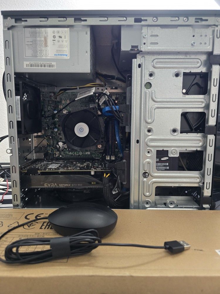 Gaming emulation pc intel i5-4690k, gtx 950, 12 gb ram, ssd, hdd, wifi, keyboard and mouse