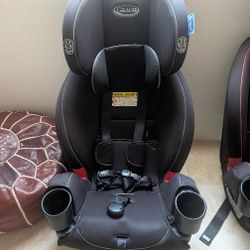 Graco boy and girl toddler car seats