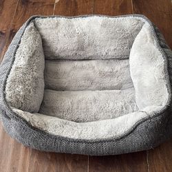 Pet bed
